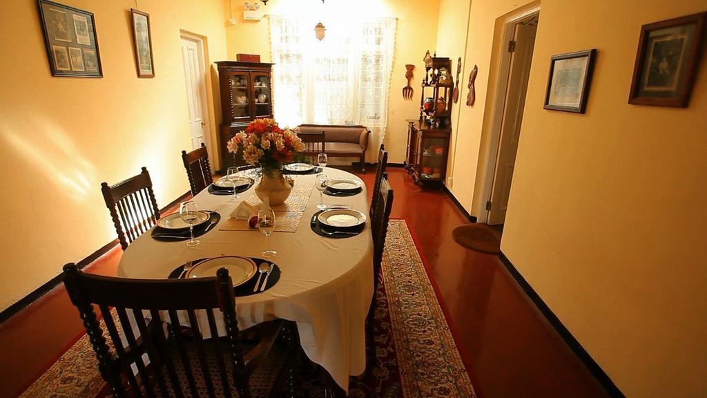 Senani Colonial Holiday Bungalow Nuwara Eliya Quarto foto