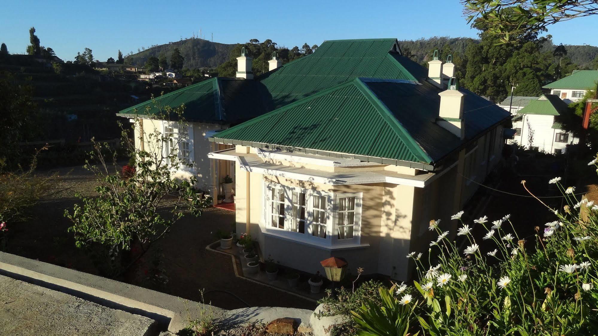 Senani Colonial Holiday Bungalow Nuwara Eliya Exterior foto